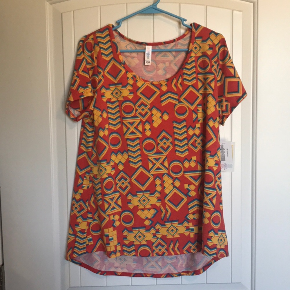 Lularoe Classic T NWT